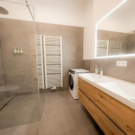 Apartment Bonnystay Downtown - Mitten In Der Altstadt Passau's *